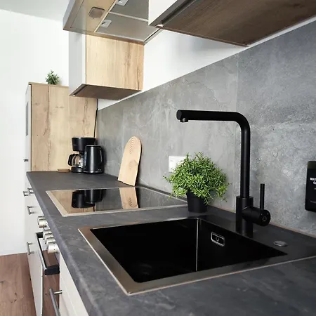 Elias Modern Lifestyle Apartment *